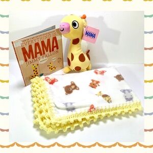 Giraffe Mama & Noodles Crochet Baby Blanket Gift Set
